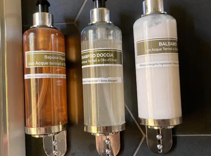 Liberty House לינה וארוחת בוקר בולוניה