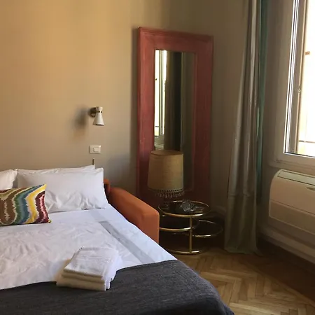 Liberty House 3* ボローニャ