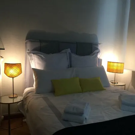 Liberty House Couette-café