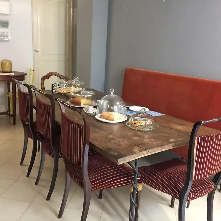 Couette-café Liberty House *